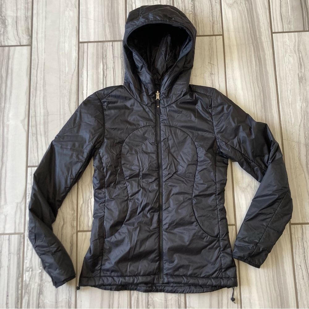 Lululemon insulated reversible jacket. EUC